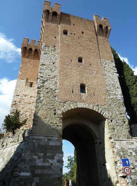 Cavallo in campo rosso – Iconografia di San Michele Arcangelo